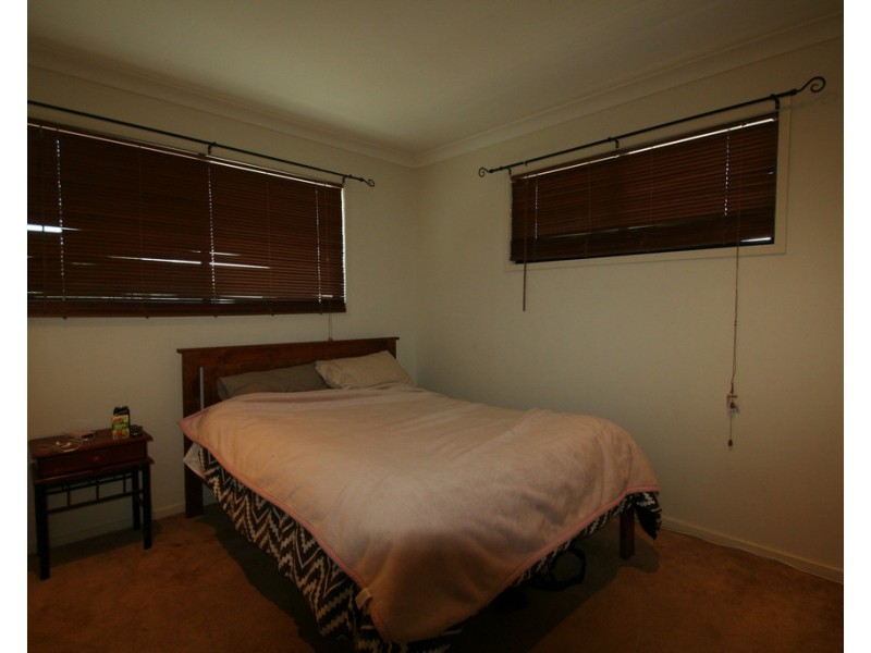 16/68 Moody Street, Emerald QLD 4720