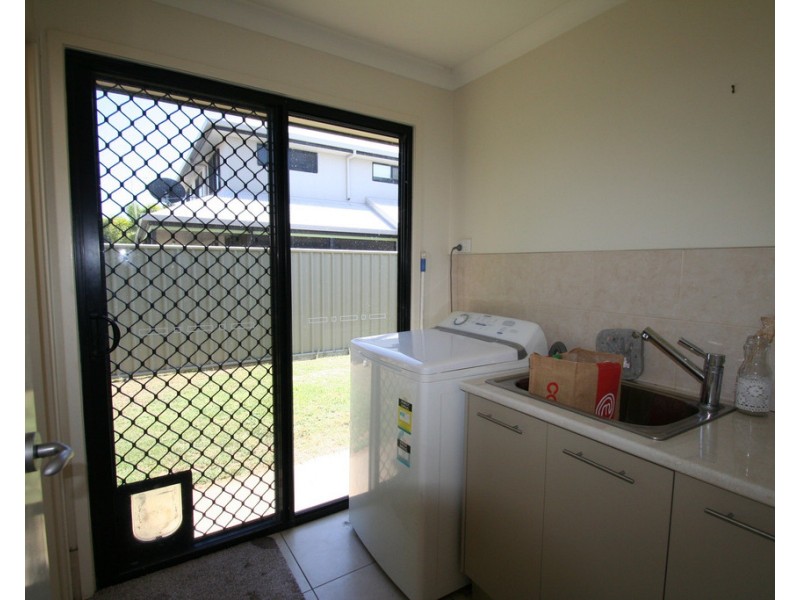 16/68 Moody Street, Emerald QLD 4720