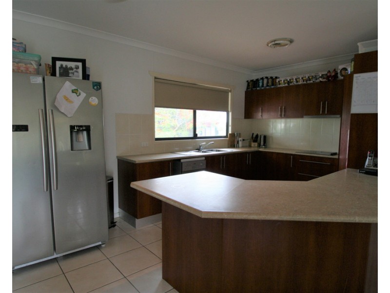 17 Gray Street, Emerald QLD 4720