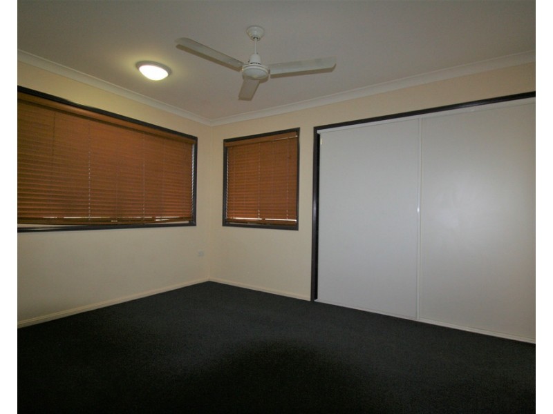 18 Vicki Close, Emerald QLD 4720