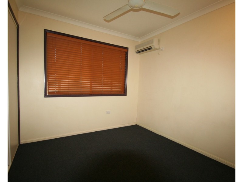 18 Vicki Close, Emerald QLD 4720