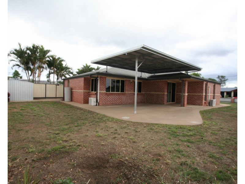 18 Vicki Close, Emerald QLD 4720