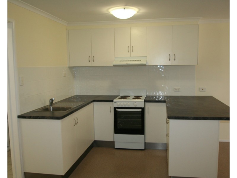 5/52 Harris Street, Emerald QLD 4720