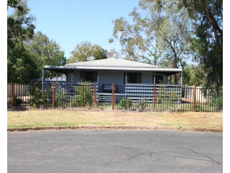 18 Morse Street, Emerald QLD 4720