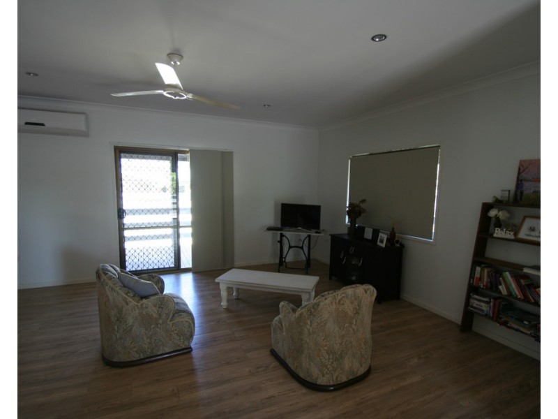 18 Morse Street, Emerald QLD 4720
