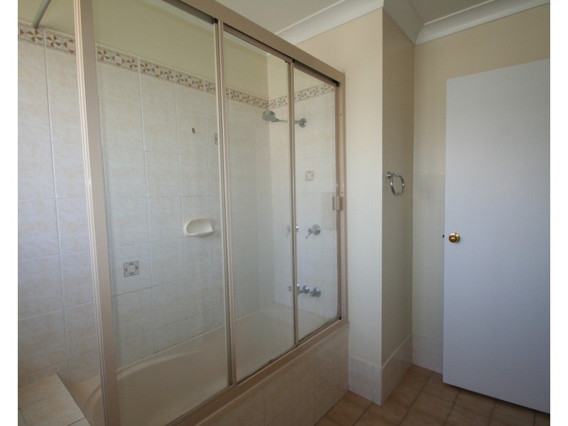 1/167 Opal Street, Emerald QLD 4720