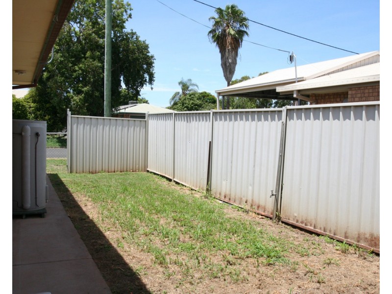 1/167 Opal Street, Emerald QLD 4720