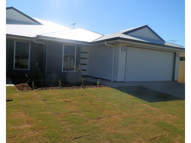 1/28 Lakeside Drive, Emerald QLD 4720