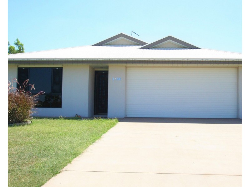 1/34 Brokenwood Street, Emerald QLD 4720