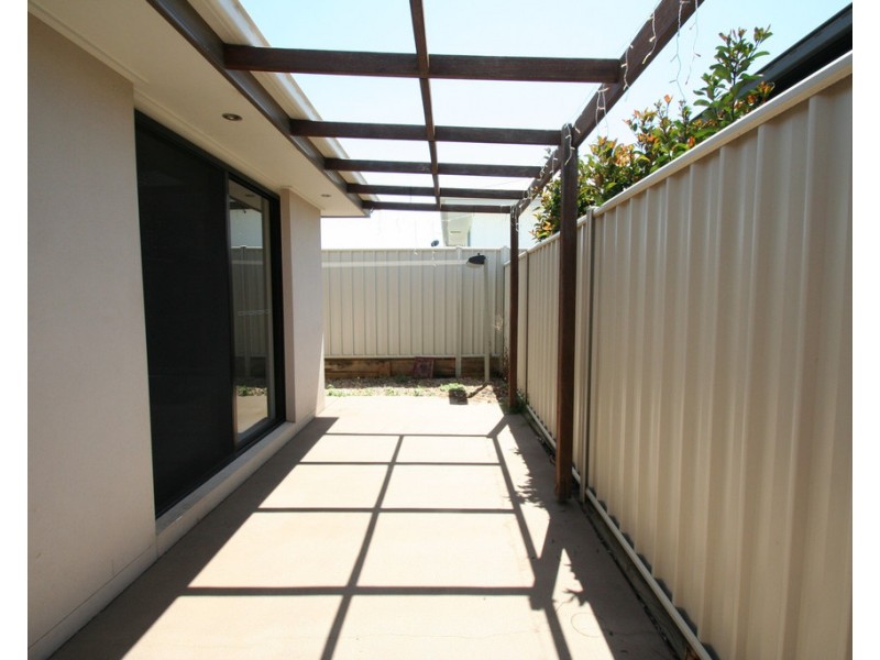 1/34 Brokenwood Street, Emerald QLD 4720