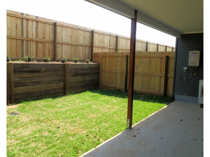 10/8 Hillcrest Street, Emerald QLD 4720