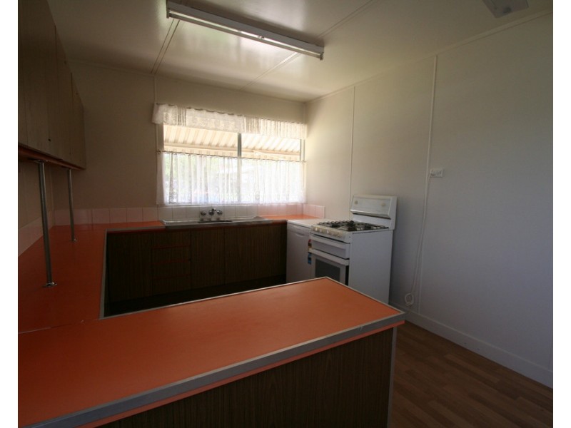 21 CAMPBELL STREET, Emerald QLD 4720