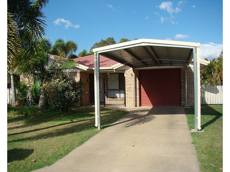 3 Crystal Court, Emerald QLD 4720