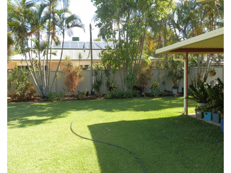 3 Crystal Court, Emerald QLD 4720