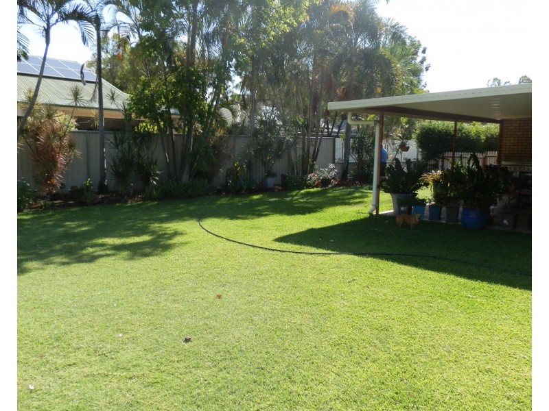 3 Crystal Court, Emerald QLD 4720