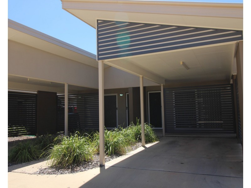 32/6 Sullivan Street, Emerald QLD 4720