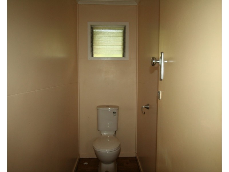 12 Zircon Avenue, Emerald QLD 4720