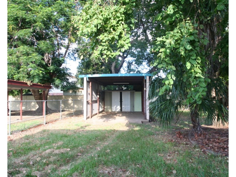 12 Zircon Avenue, Emerald QLD 4720