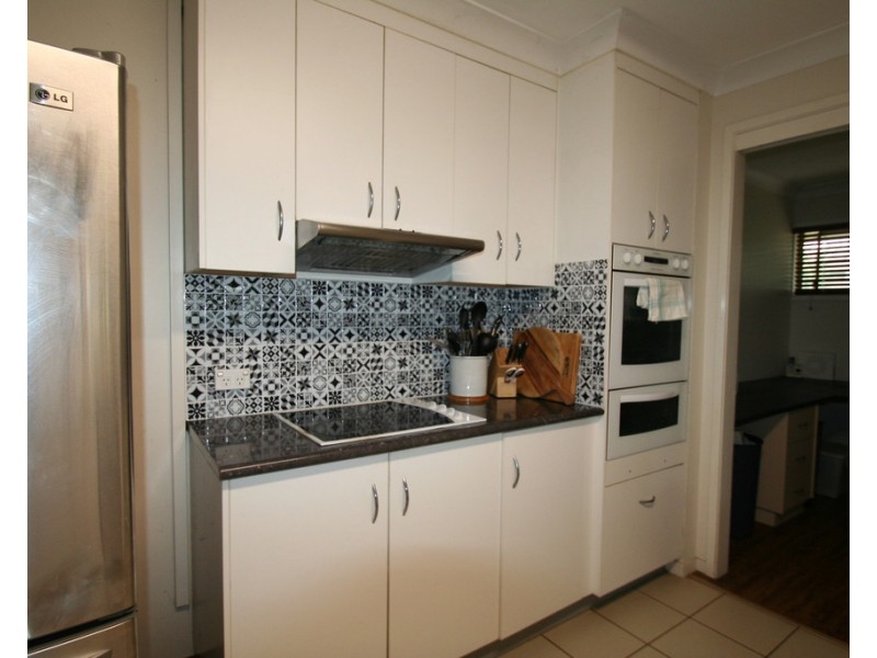 3 Crozier Crescent, Emerald QLD 4720