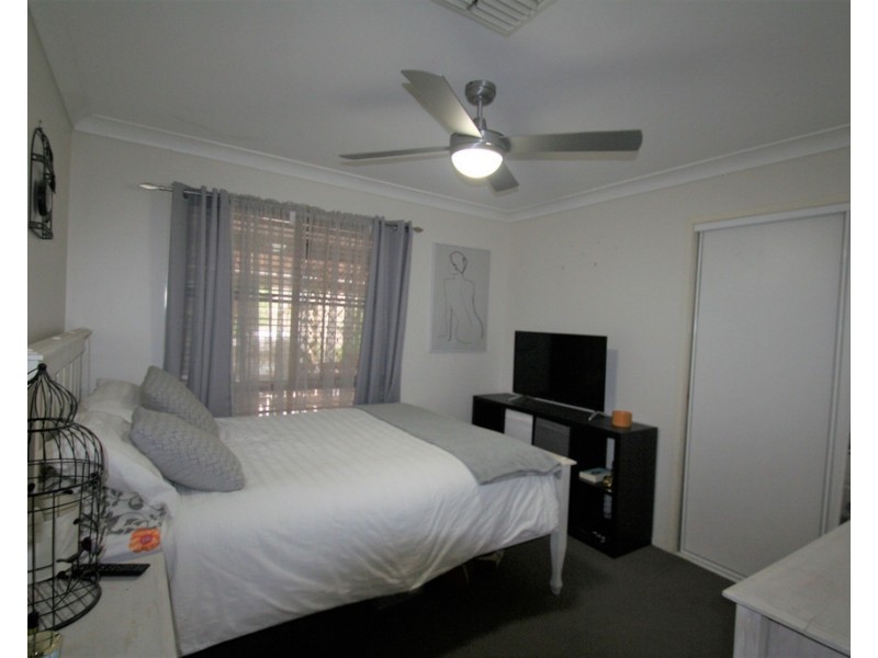 3 Crozier Crescent, Emerald QLD 4720