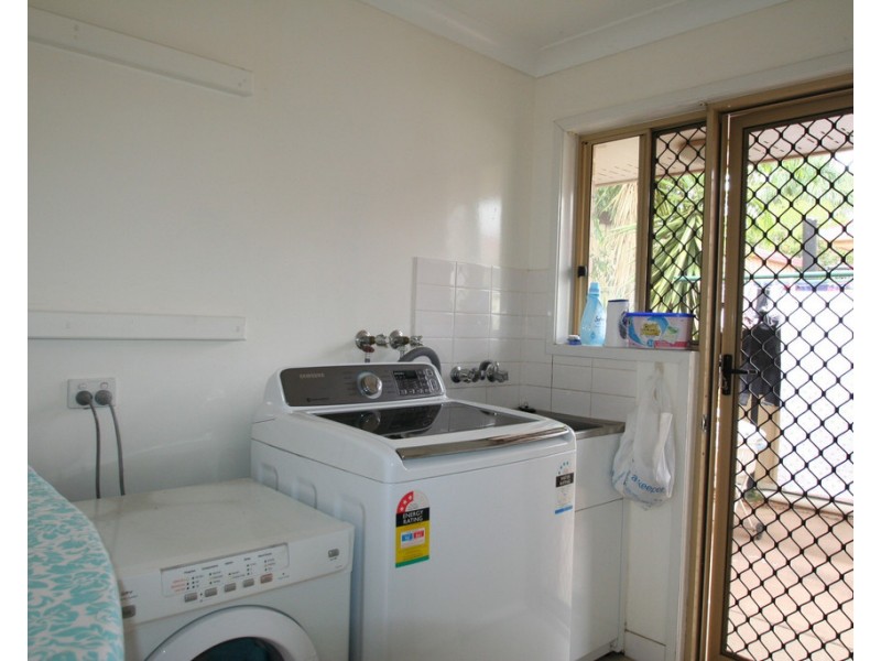 3 Crozier Crescent, Emerald QLD 4720