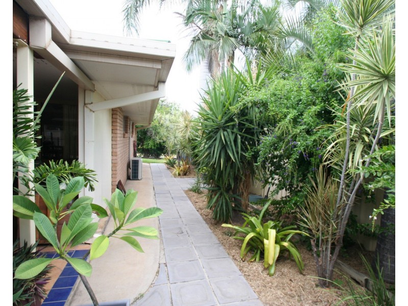 3 Crozier Crescent, Emerald QLD 4720