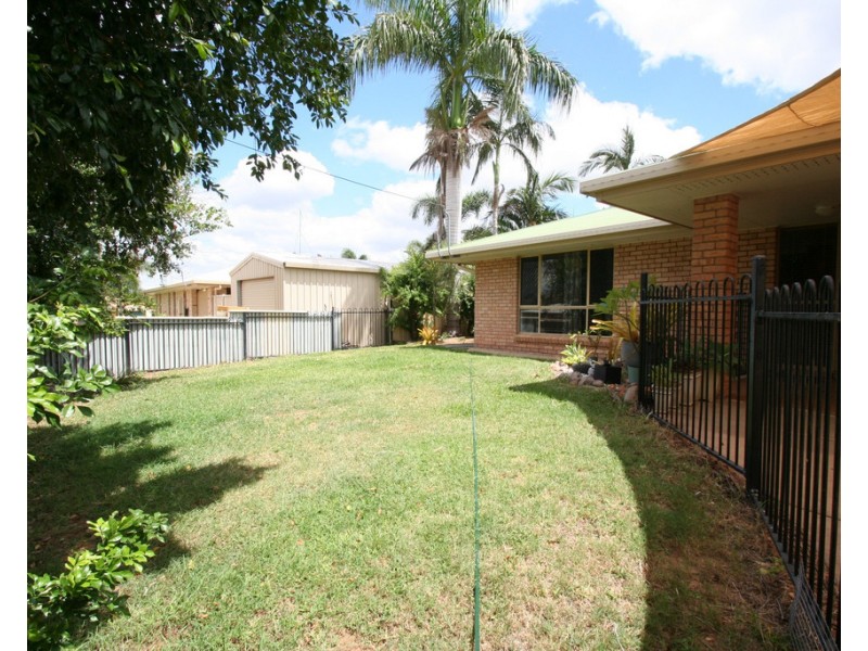 3 Crozier Crescent, Emerald QLD 4720