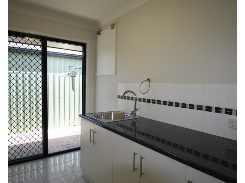 2 Vine Street, Emerald QLD 4720