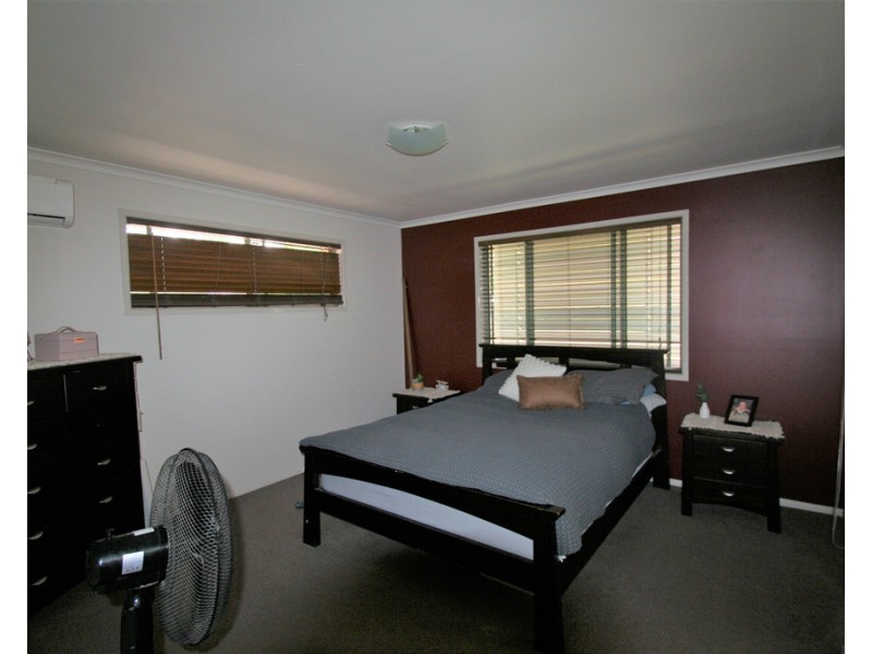 17 Edgewood, Emerald QLD 4720