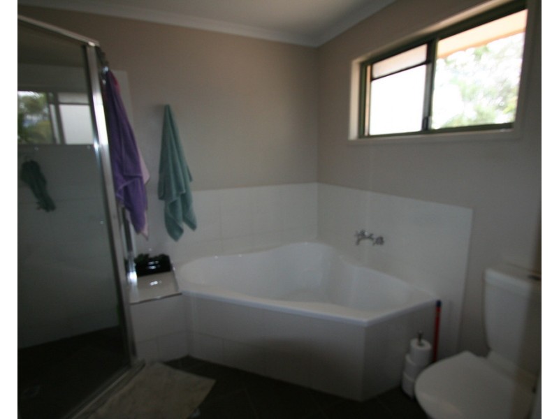 17 Edgewood, Emerald QLD 4720