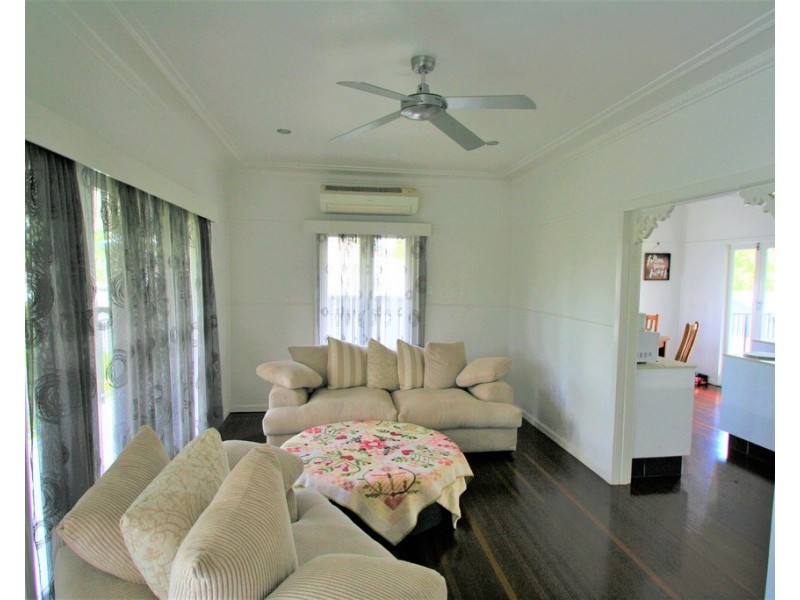 31 Luck Avenue, Wandal QLD 4700