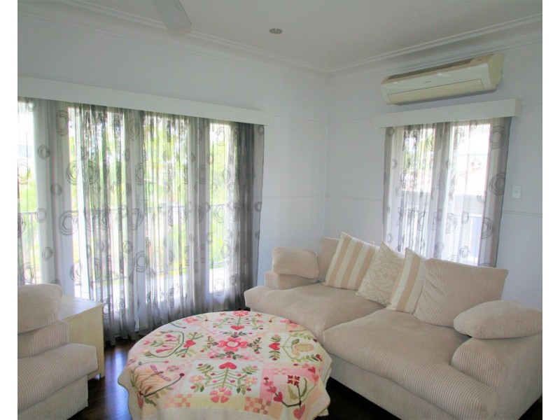31 Luck Avenue, Wandal QLD 4700