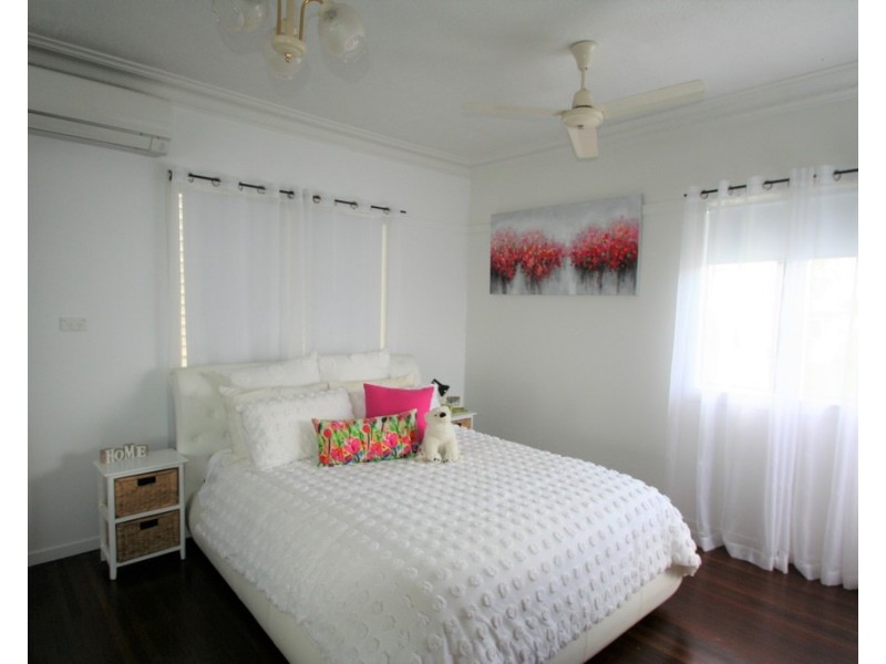 31 Luck Avenue, Wandal QLD 4700