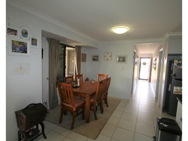 6 Highland Court, Emerald QLD 4720