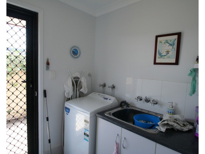 6 Highland Court, Emerald QLD 4720