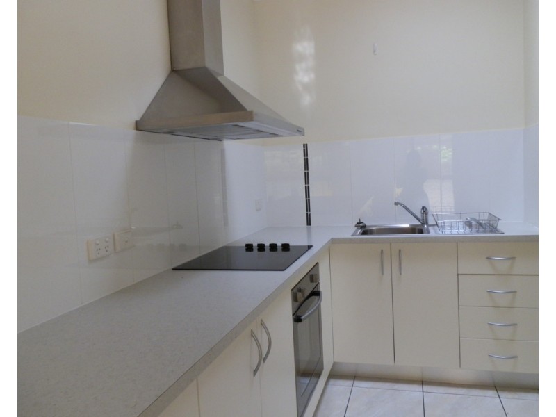 1/2 Expeller Court, Emerald QLD 4720