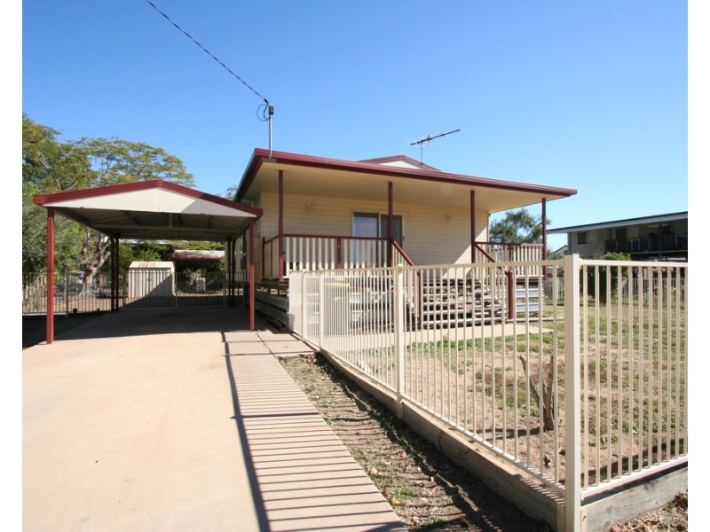 15 Gray Street, Emerald QLD 4720