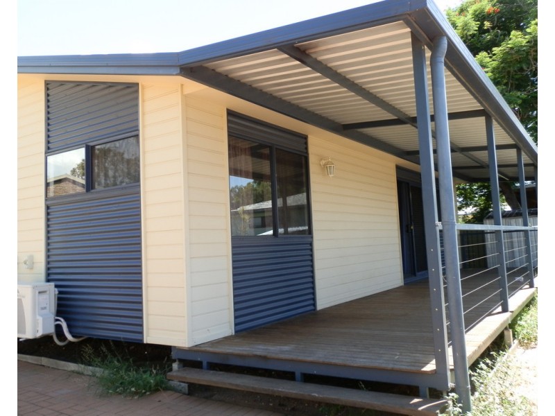 3A Gilbert Place, Emerald QLD 4720
