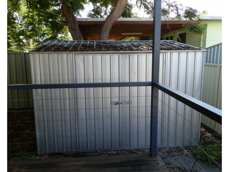 3A Gilbert Place, Emerald QLD 4720
