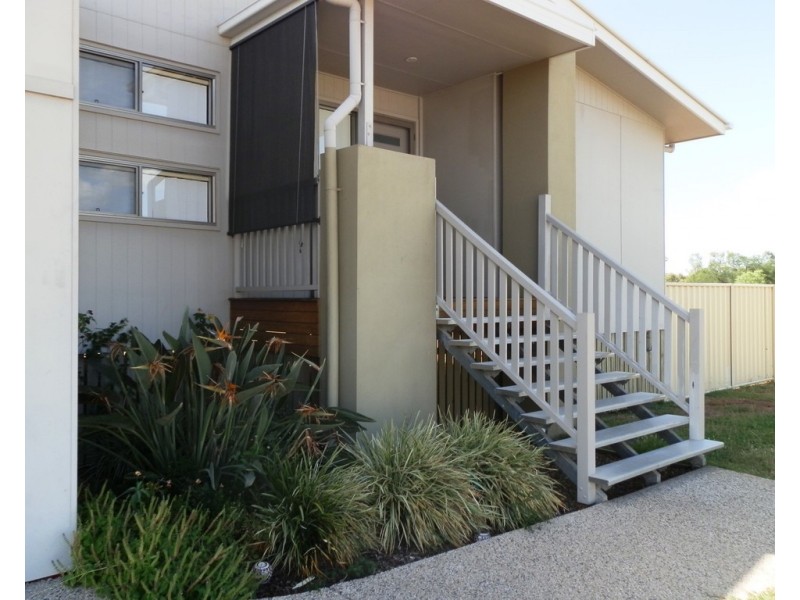 7 Ivers Place, Emerald QLD 4720