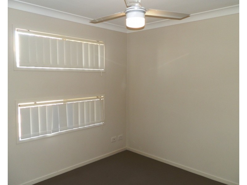 7 Ivers Place, Emerald QLD 4720