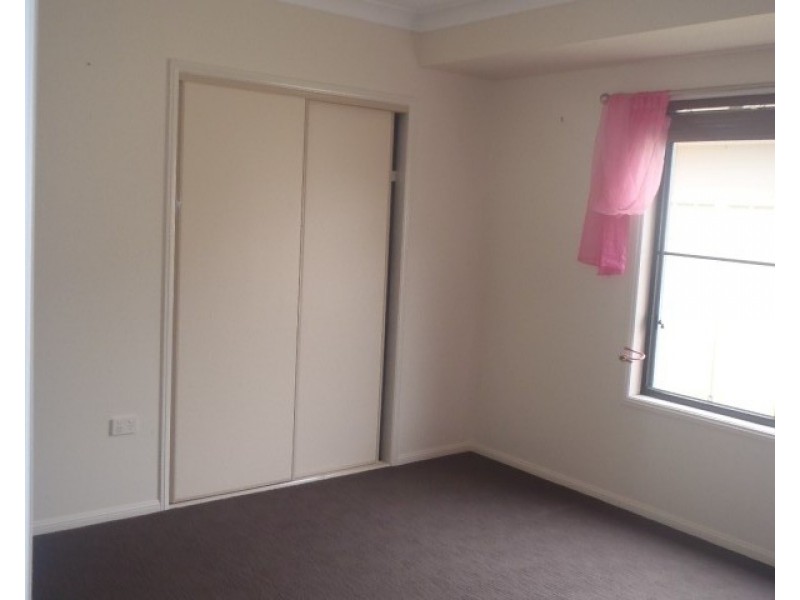 24 Haswell Street, Emerald QLD 4720