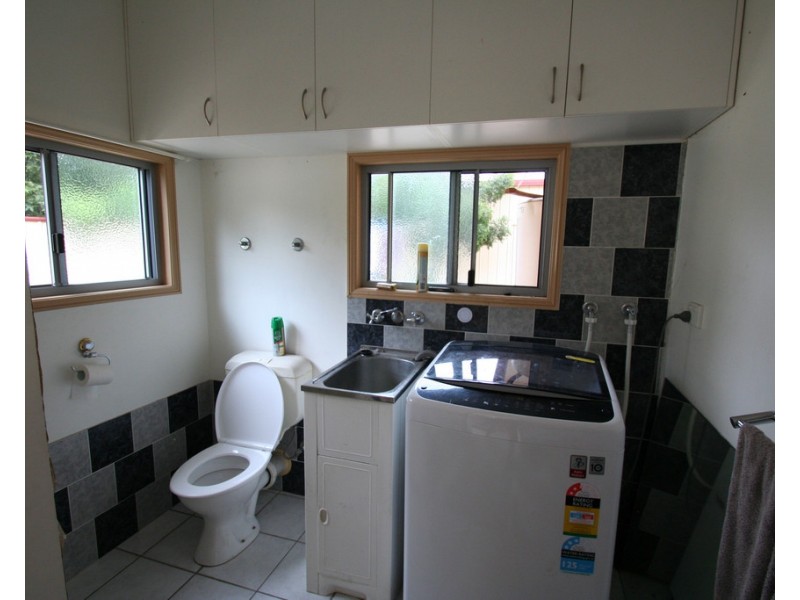 4 Expeller Court, Emerald QLD 4720
