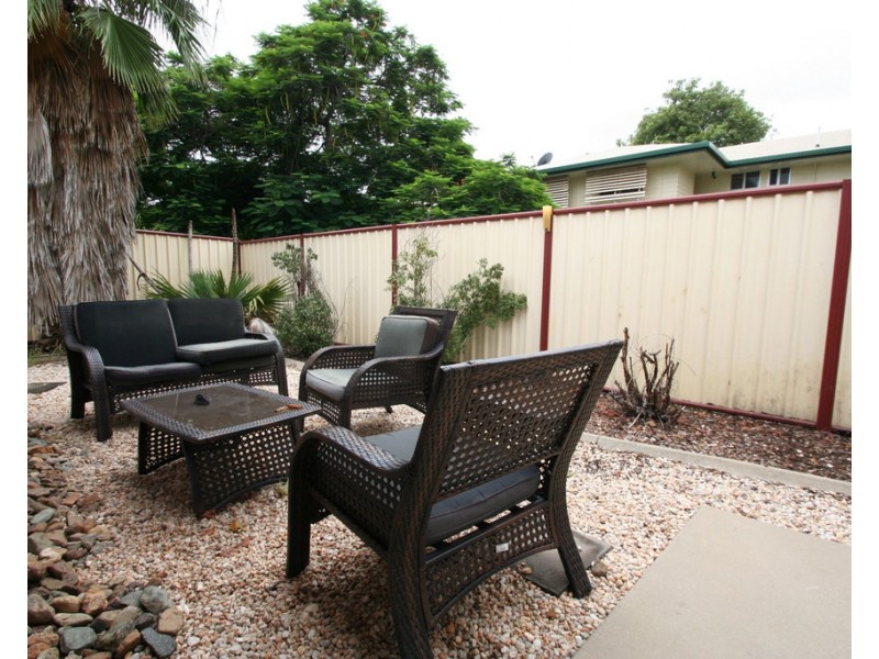 4 Expeller Court, Emerald QLD 4720