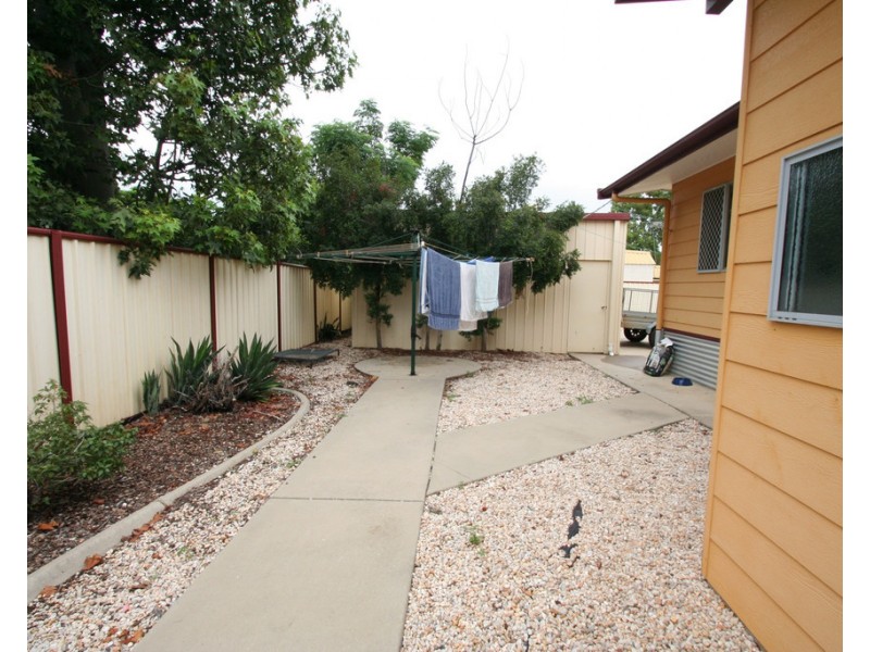 4 Expeller Court, Emerald QLD 4720