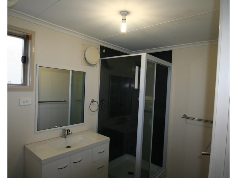 6 Egan Street, Emerald QLD 4720