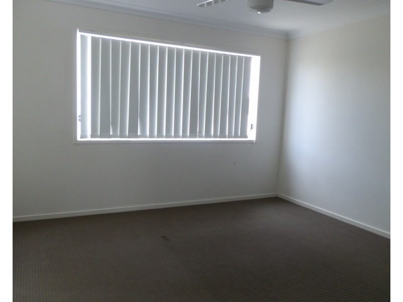 3/6 Sullivan Street, Emerald QLD 4720