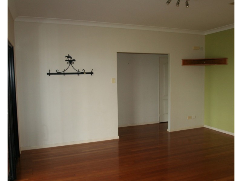 40 Edgewood Drive, Emerald QLD 4720