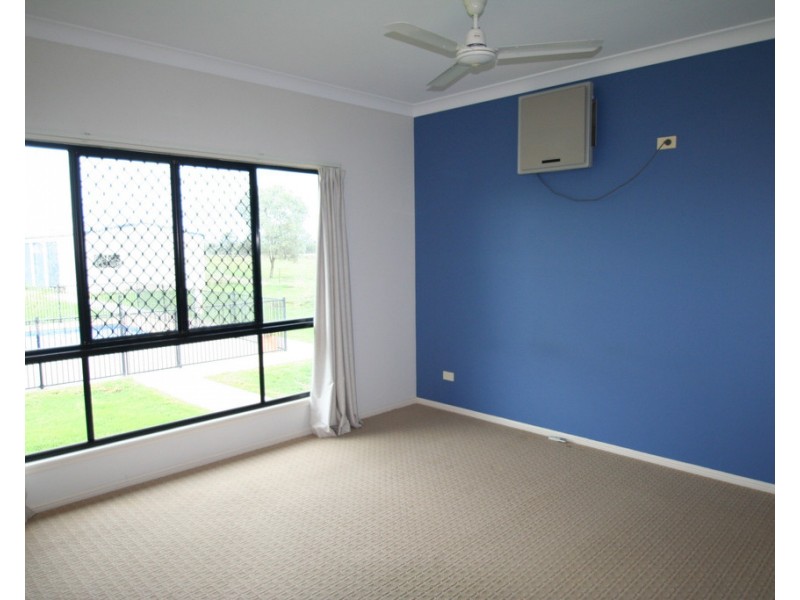 40 Edgewood Drive, Emerald QLD 4720