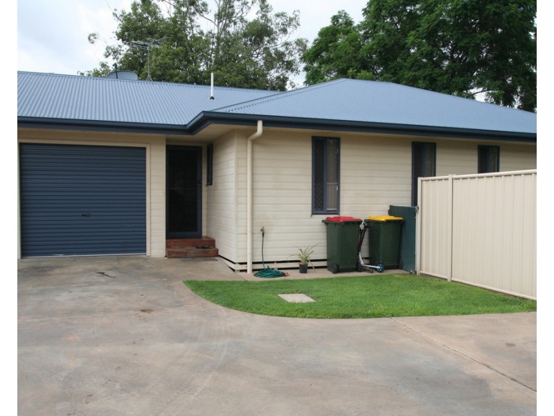 1-3/1 Charolais Place, Emerald QLD 4720